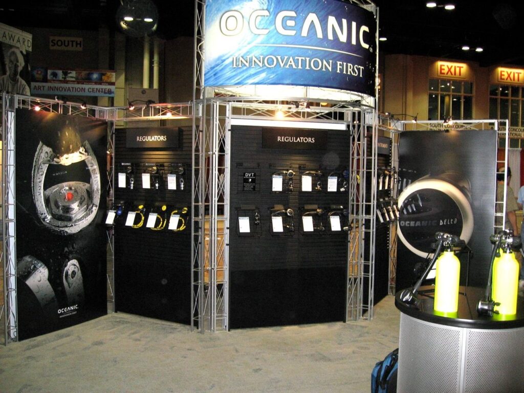 Slat Wall Trade Show Exhibit Rental Design